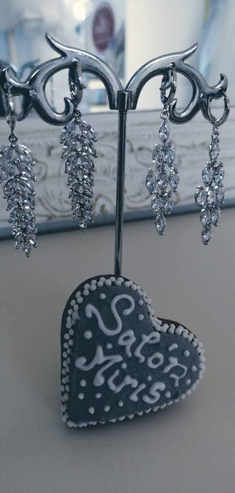 57503050_332566020796531_1326670901873213440_n-1