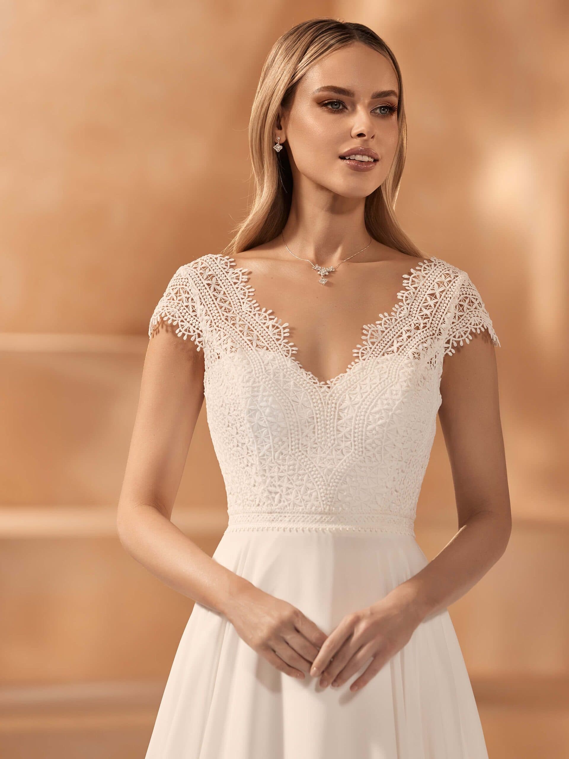 bianco-evento-bridal-dress-ksena-_3_-scaled