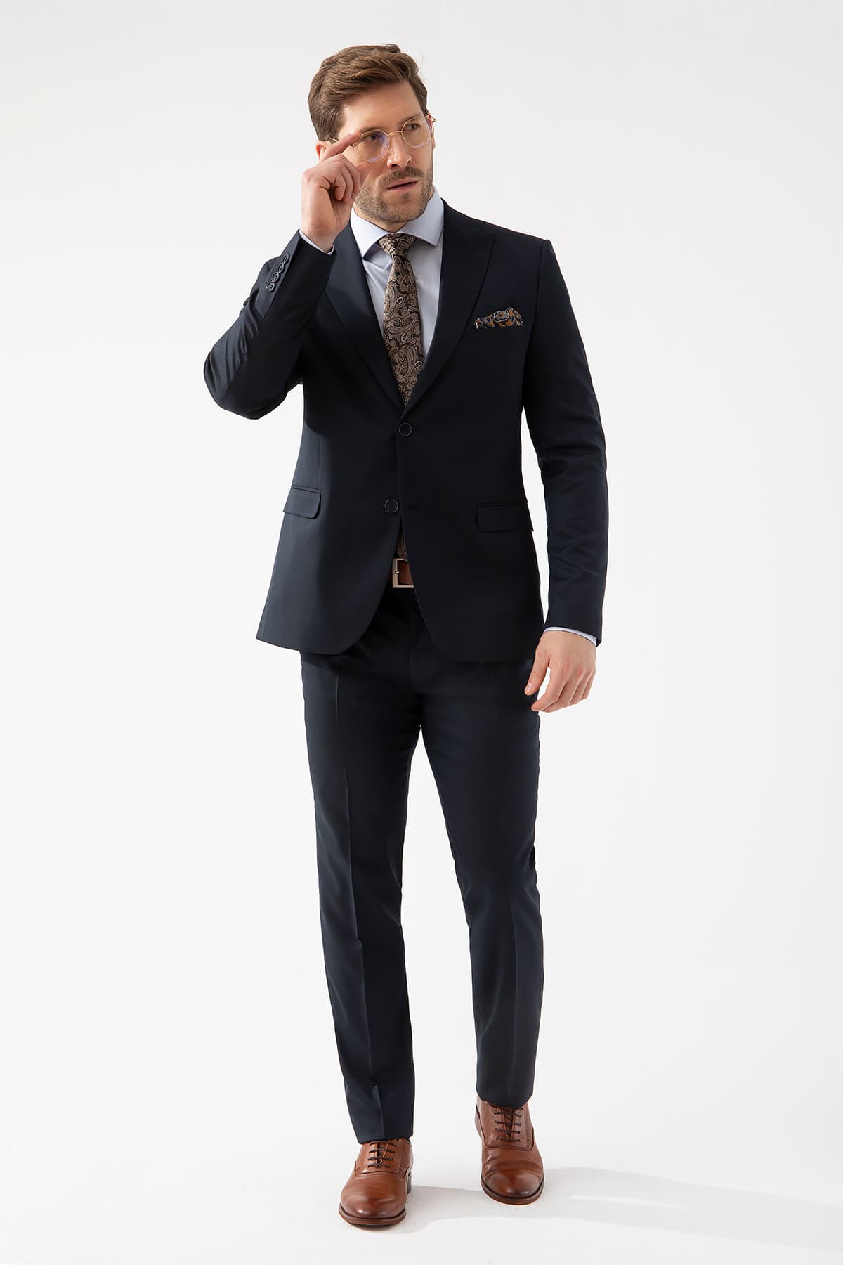 granatowy-garnitur-meski-villaro-struktura-gar604